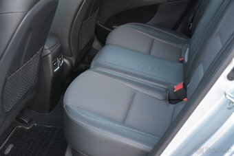 Hyundai i30 CW 1.60 SR voz, 1. maj, Serv. história, TOP výba - 19
