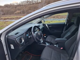 Toyota Auris 2.0 l D-4D DPF - 19