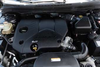 Hyundai i30 1.6 CRDi -Len 142tis. KM- NOVÉ STK - 19