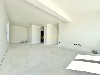 3 IZBOVÝ BYT 78 m2, TERASA 65m2, NOVOSTAVBA, CENTRUM, PREŠOV - 19