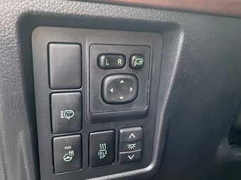 Toyota Land Cruiser 2.8 D-4D Executive A/T - 19