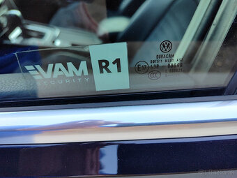Volkswagen Passat B8 Variant 2.0 TDI Highline DSG - 19