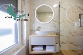 Na predaj luxusná vila s bazénom, výhľadom na more , komplet - 19