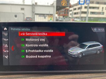 BMW 540i xDrive - 19