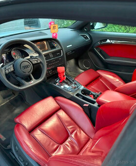 AUDI MULTIFUNKCNY VOLANT ZKOSENY S AIRBAGOM F1 - 19