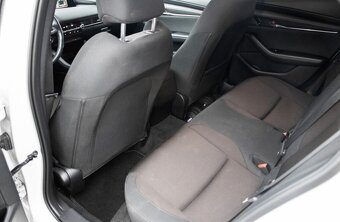 Mazda 3 90kW (2020). - 19