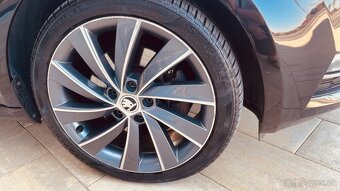 Škoda Octavia Combi 2.0 TDI 184k L&K DSG 4x4 - 19