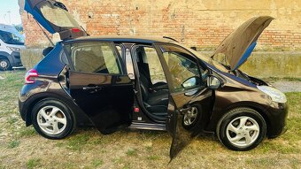 Peugeot 208 1.4HDI - 19
