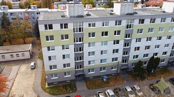 Ponúkame na predaj veľký 2-izbový byt vo Vrakuni - 19