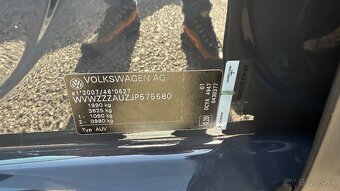 Volkswagen Golf Variant 2.0 TDI Highline DSG - 19