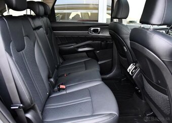 Kia Sorento 2.2CRDi BOSE PANORAMA 7MÍST 142 kw - 19