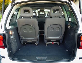 VOLKSWAGEN SHARAN 2.0TDI 7MIEST SportLine 103KW - XENON - 19