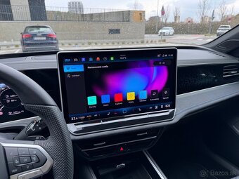 VW Passat R-Line Black Style 2025 - 19