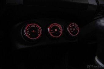 Mitsubishi Outlander 2.2 DI-D - 19