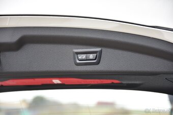 BMW X2 18d xDrive SR 12-2021 _DPH_ - 19