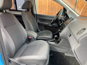 VOLKSWAGEN CADDY MAXI 2,0TDi DSG highline - 19