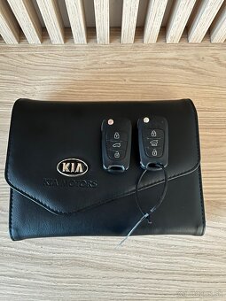 Kia Sportage 2.0 CRDi AWD - 19