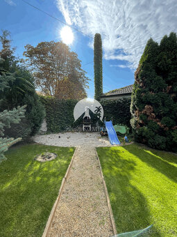 Reality KOMPLEX s.r.o. Vám ponúka apartmánový dom vo Veľkom - 19