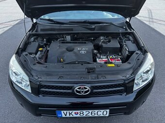 Toyota RAV4 2.2 D-4D 4x4 – spoľahlivé SUV, výborný stav - 19
