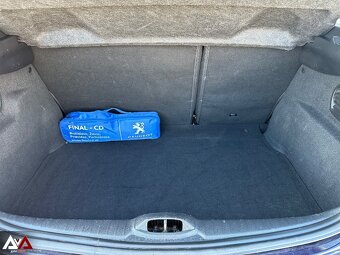 Peugeot 208 1.2 PureTech Active, Pôvodný lak, 73 665km, SR - 19