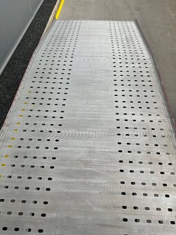 Odťahovka Volkswagen CRAFTER 2.0 TDi - 19