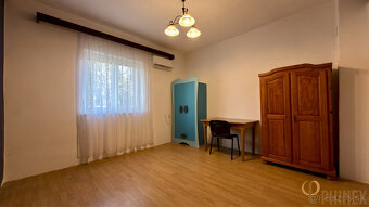 NA PREDAJ: 4-izbový tehlový dom na 787 m² pozemku – Ivanka p - 19