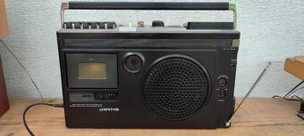 Radiomagnetofon Sharp - 19