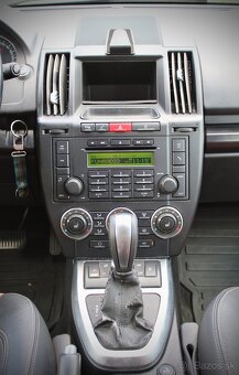 Land Rover Freelander 2 140 kW AT - TOP stav - 19