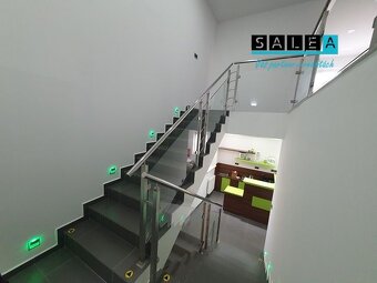REZERVOVANÉ Moderná polyfunkcia + 3ibyt + dvojgaráž v Piešťa - 19