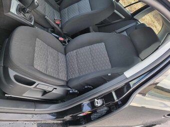 ROZPREDAM SKODA OCTAVIA 2 na diely 9462 - 19