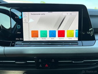 Volkswagen Golf 8 Variant 2.0 TDI 85 kW DSG - 19