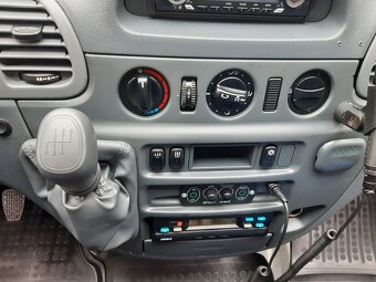 Mercedes Sprinter 416 21 miestny Super Stav - 19