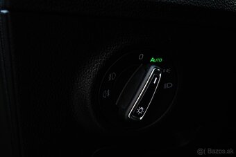 Škoda Superb Combi 2.0 TDI Sportline DSG - 19