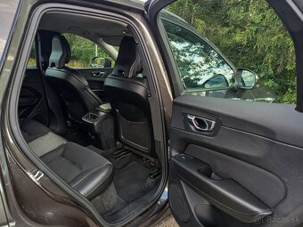 Volvo XC60 D4 2.0 140kW Momentum A/T, Odpočet DPH - 19
