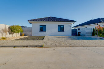 Unikátny 4-izbový Rodinný dom v Topoľnici s tep. čerpadlom✅ - 19