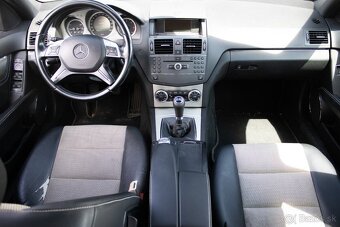 Mercedes-Benz C trieda Sedan 220 CDI (125 kW, r.v. 2010) - 19