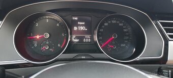 VW PASSAT VARIANT 2.0 TDI / 110 kW - 19