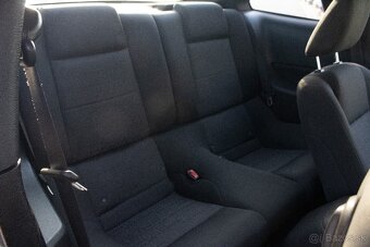 Ford Mustang 155kW (2004) - 19