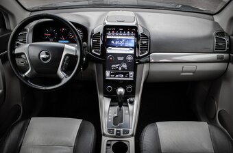 Chevrolet Captiva - 19