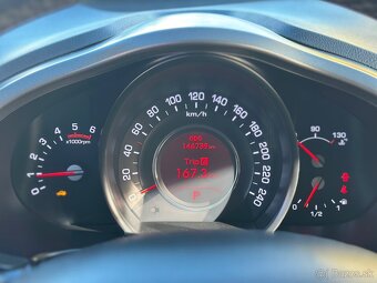 KIA SPORTAGE - 19