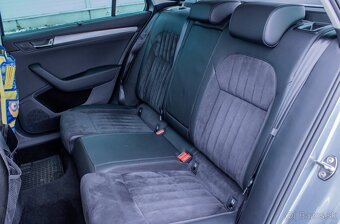 Škoda Superb Combi 1.6 TDI STYLE / PREVERENÉ - 19