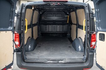 Mercedes-Benz eVito DPH - 19