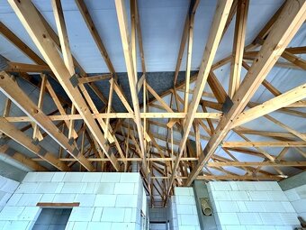 4 izbový rodinný dom 113 m2 s vlastným pozemkom 337 m2 - 19
