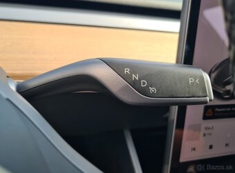 TESLA MODEL 3 LONG RANGE AWD - 19