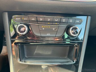 Astra Sports Tourer+ , Elegance - 19