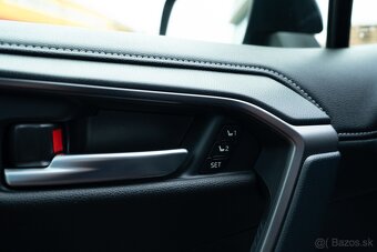 Toyota RAV4 2.5 Hybrid e-CVT GR Sport AWD, možný odpočet DPH - 19