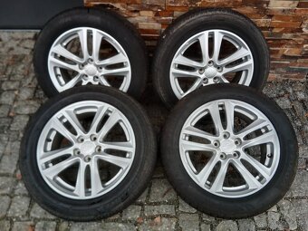 Subaru Impreza XV 2.0R 4X4 110kW r.2011 - Najeto jen 91Tis - 19