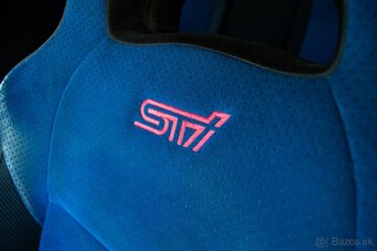 Subaru Impreza 2.5 WRX STI - 19