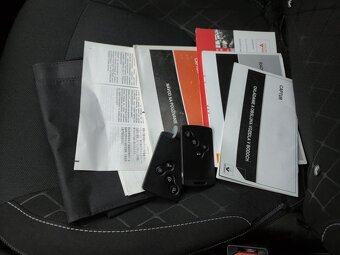 Renault Captur 1.2 TCe 88 kW Automat - 19