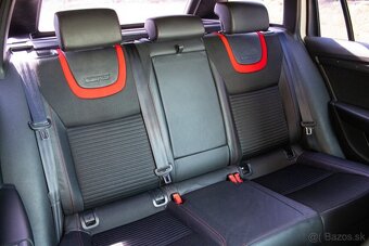 Škoda Octavia Combi 2.0 TFSI RS - 19